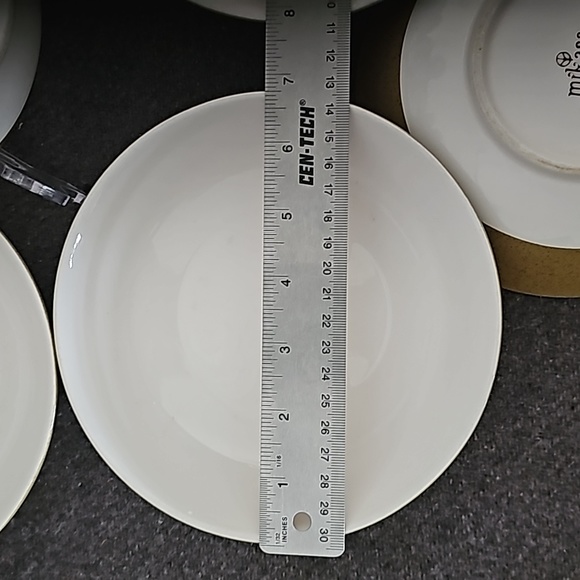 6- Mikasa Bowls - Picture 2 of 4